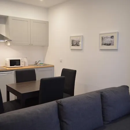 Cba Madeira Konukevi