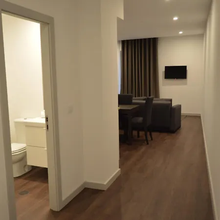 Cba Madeira Konukevi 4*