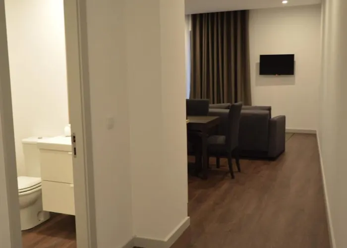 Cba Madeira Guest house 4*